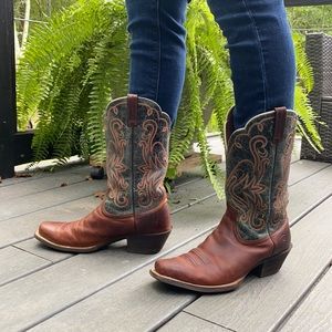 Western Cowboy Boots Ariat